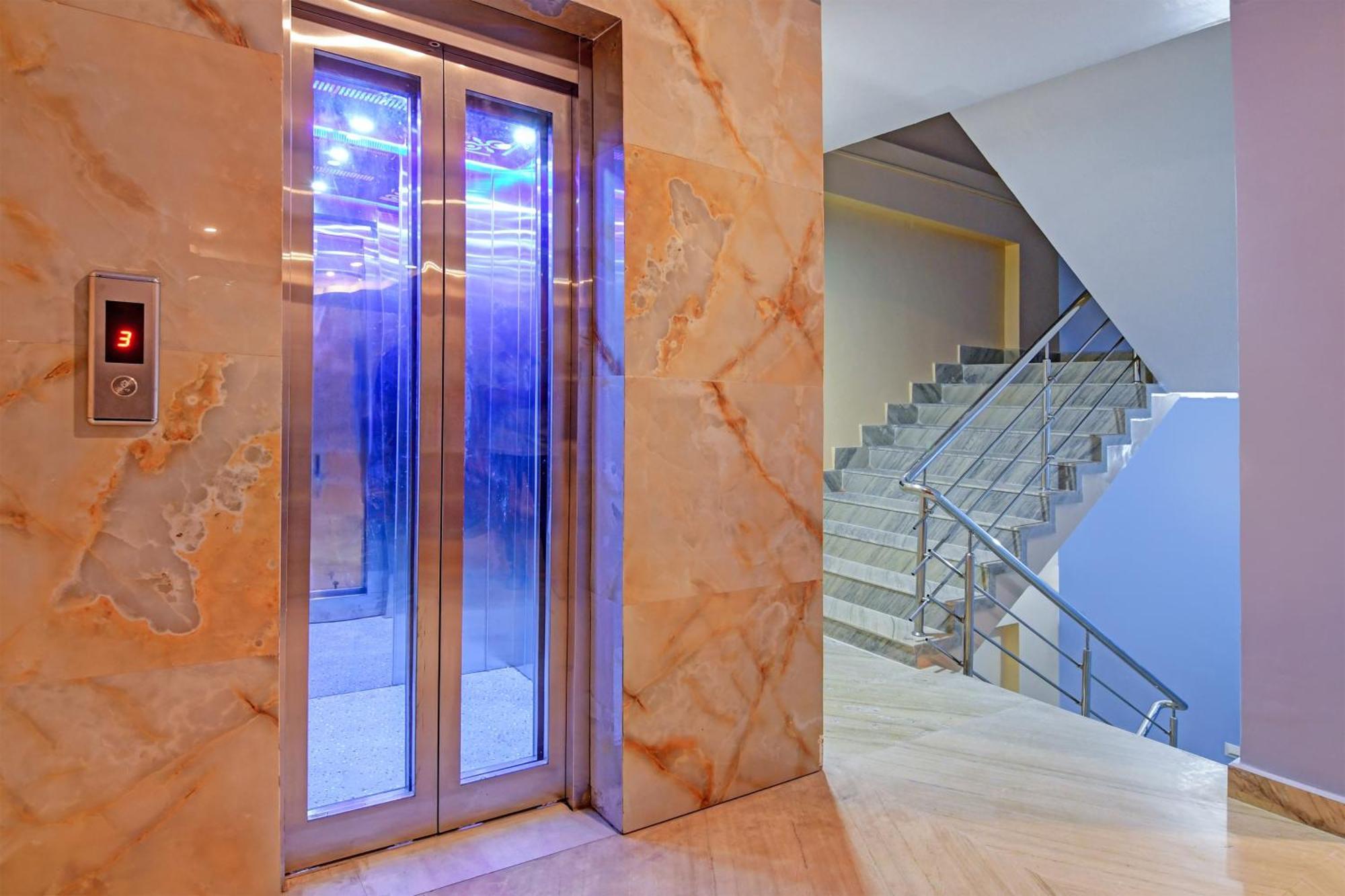 Hotel Super Collection O Mahal Kalkuta Zewnętrze zdjęcie